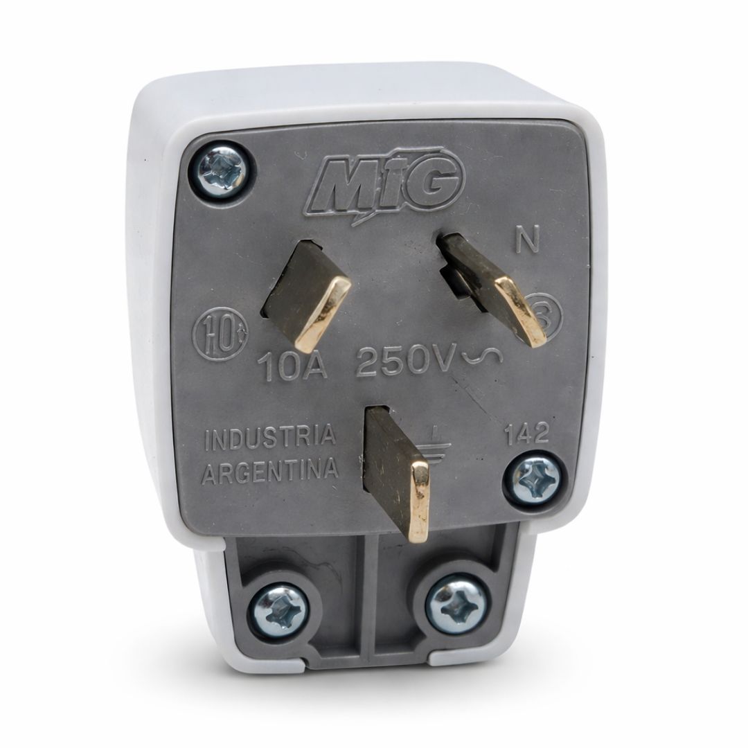 enchufe-macho-10a-rro003